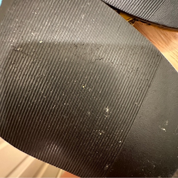 Classified Snake Print Sandals - Picture 4 of 5